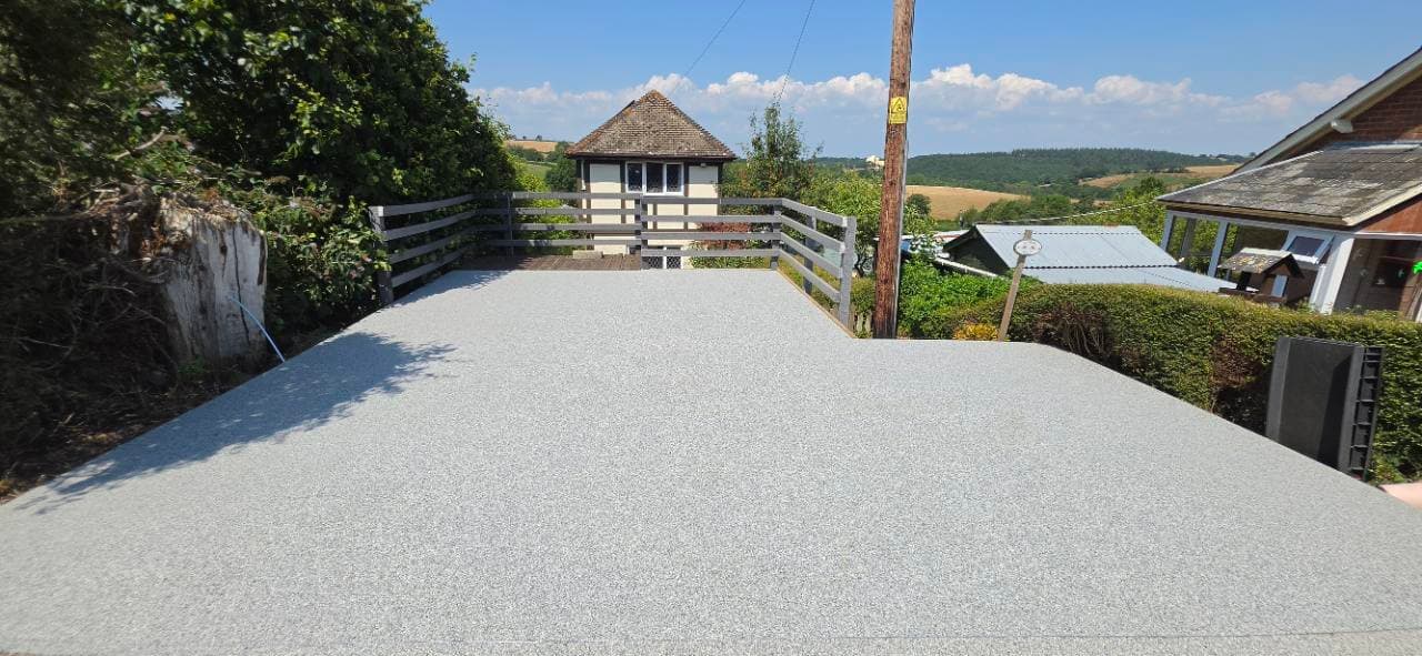 Full view across the completed Vuba Poseidon resin bound driveway in Exeter